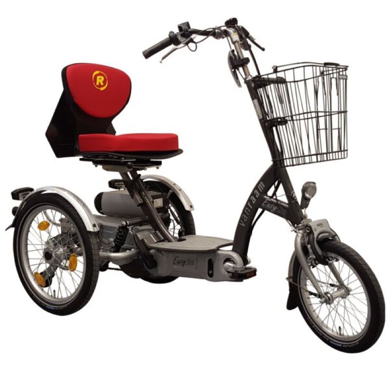 Easy GO Scooter Dreirad von van Raam auf weißem Hintergrund